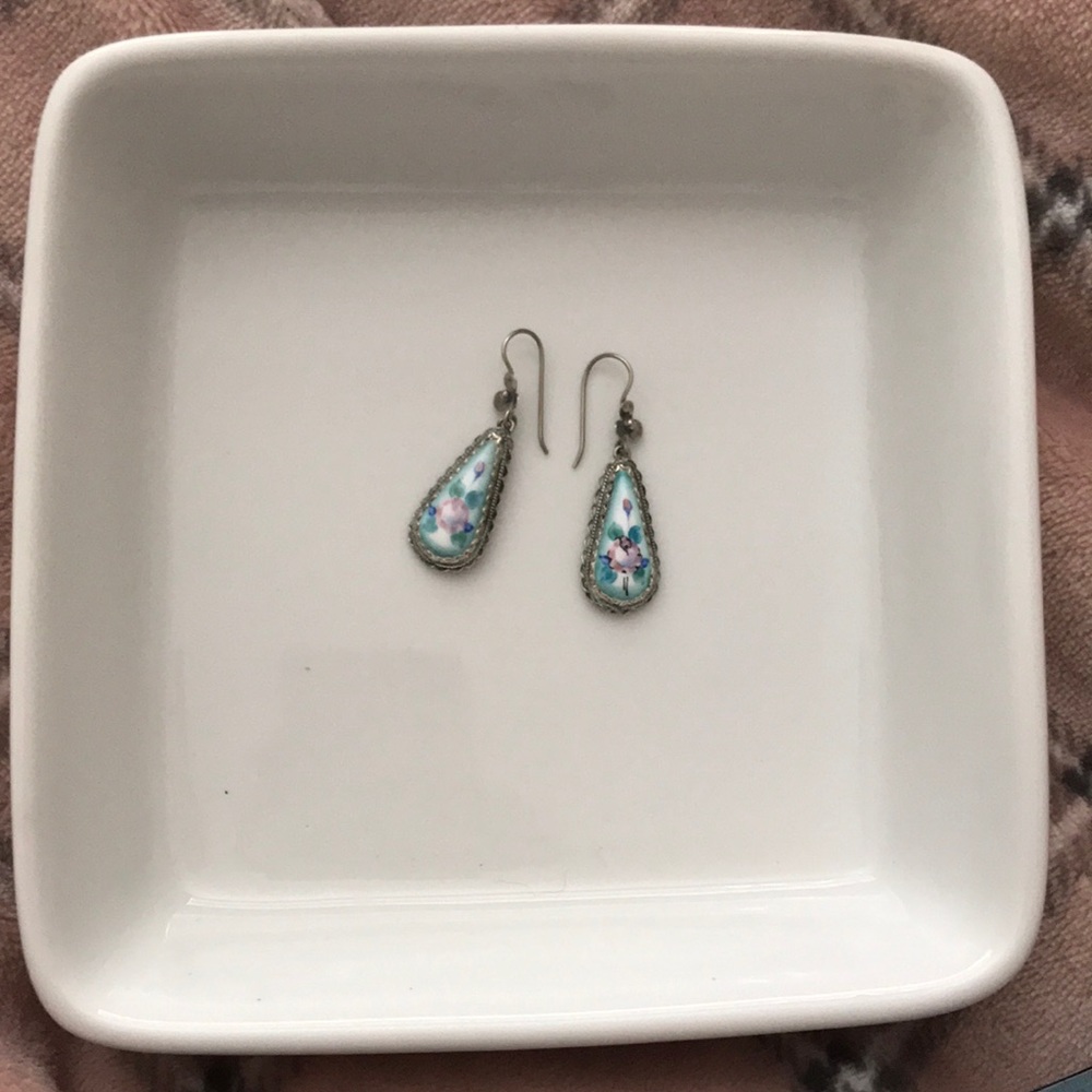 Silver Dangly Earrings